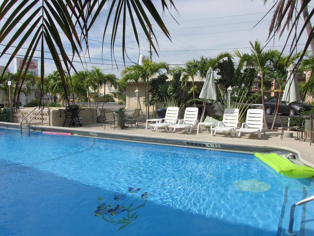 The Costal Hotel Clearwater Exterior photo